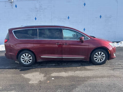 2019 Chrysler Pacifica Touring L
