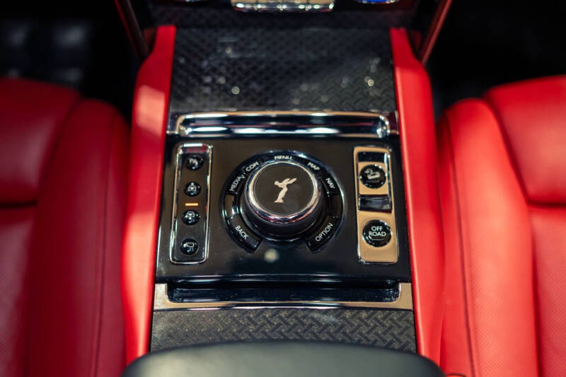 2023 Rolls-Royce Black Badge Cullinan