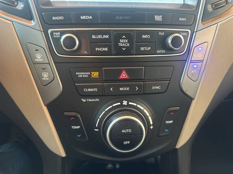 2017 Hyundai Santa Fe Sport 2.0T Ultimate