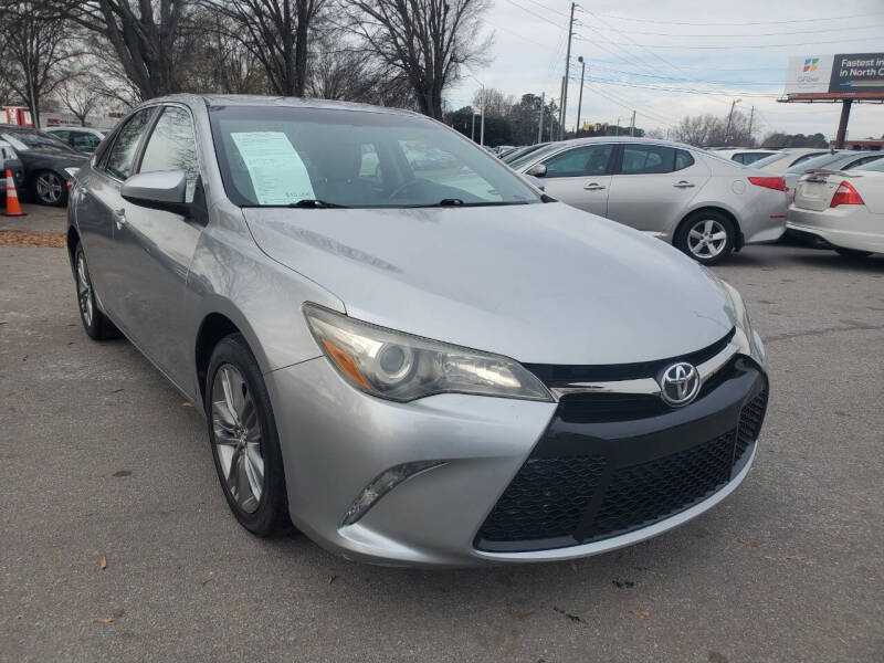 2015 Toyota Camry SE