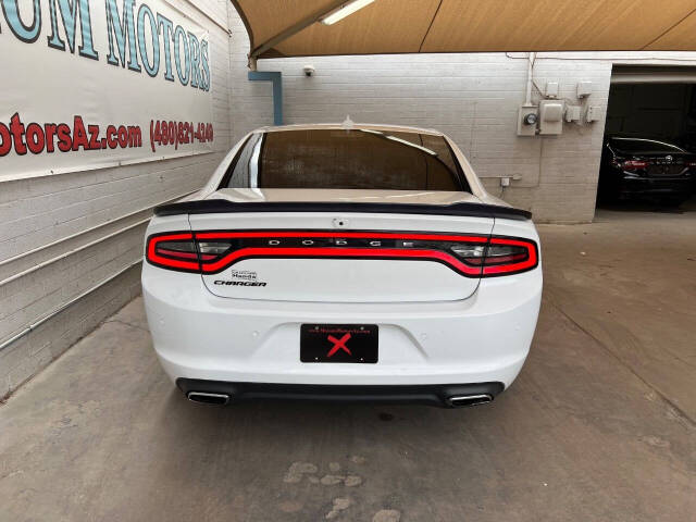 Image 4 of 2017 Dodge Charger