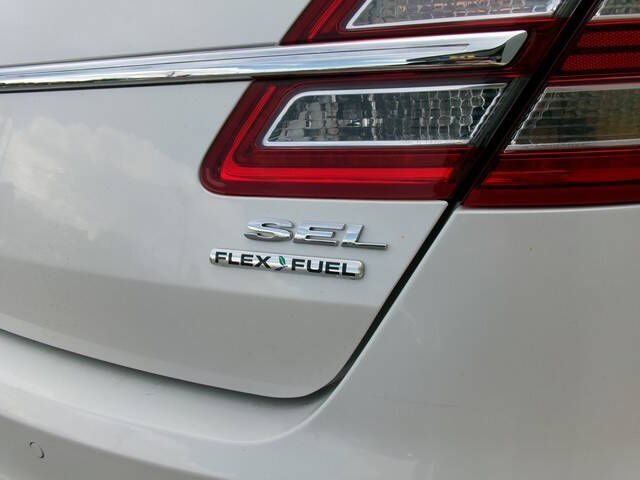 2013 Ford Taurus SEL
