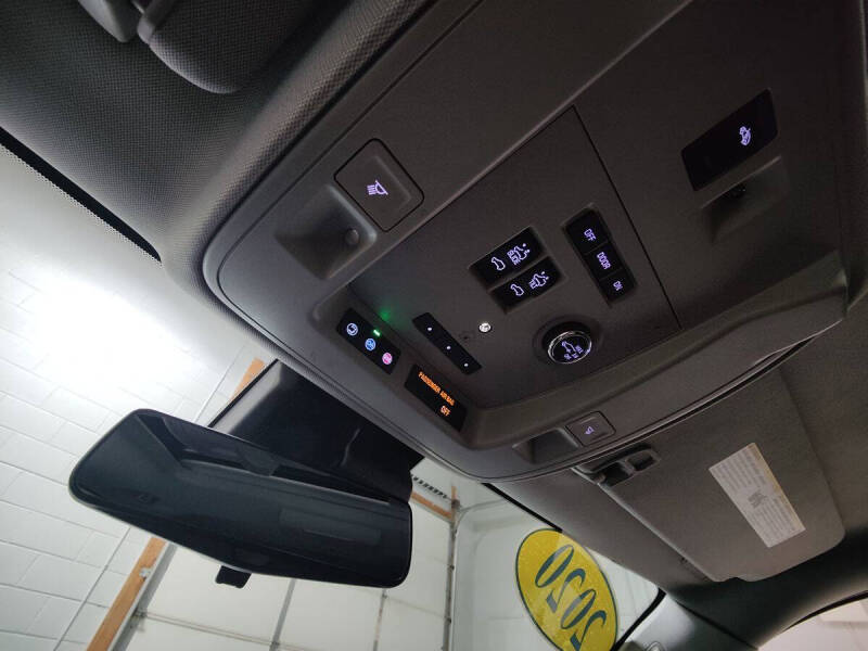 2020 Cadillac Escalade Premium Luxury