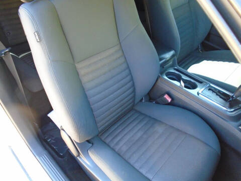 2012 Dodge Challenger SXT