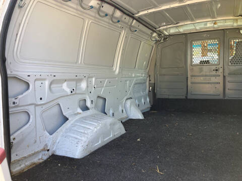 2013 Ford E-Series E-250