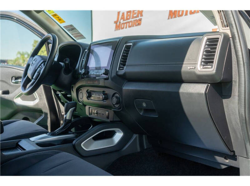 2022 Nissan Frontier