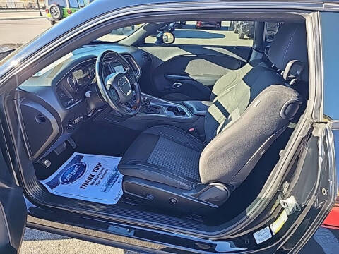 2016 Dodge Challenger SXT