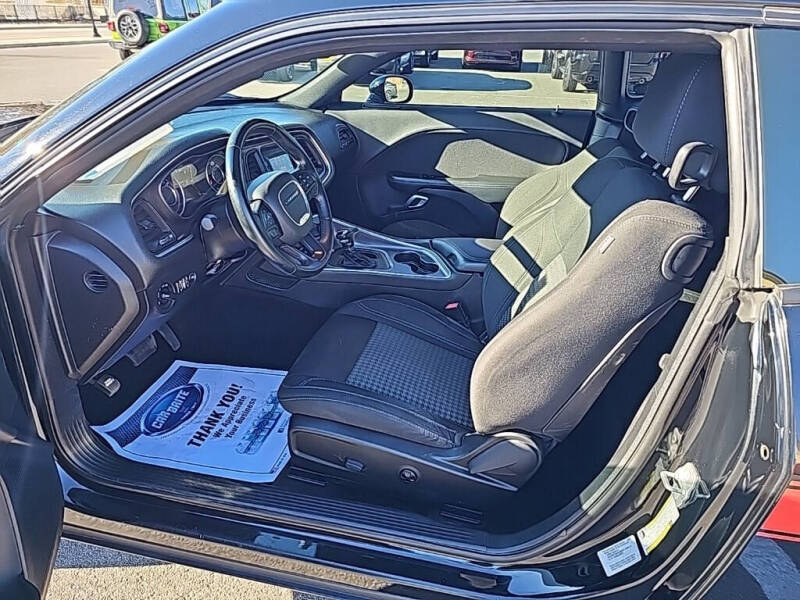 2016 Dodge Challenger SXT