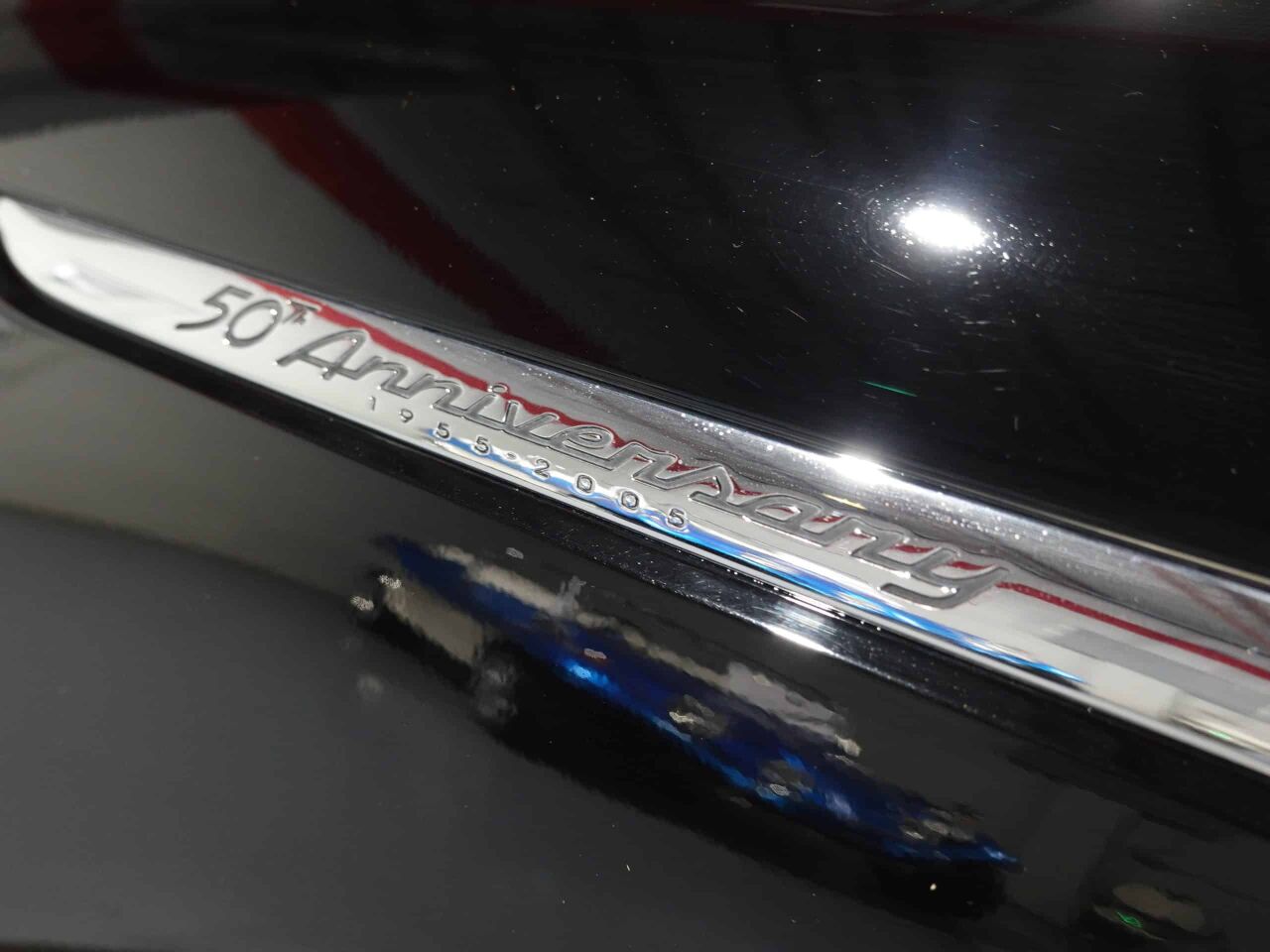 2005 Ford Thunderbird 30