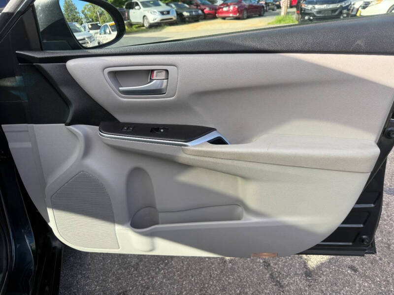 2015 Toyota Camry XLE