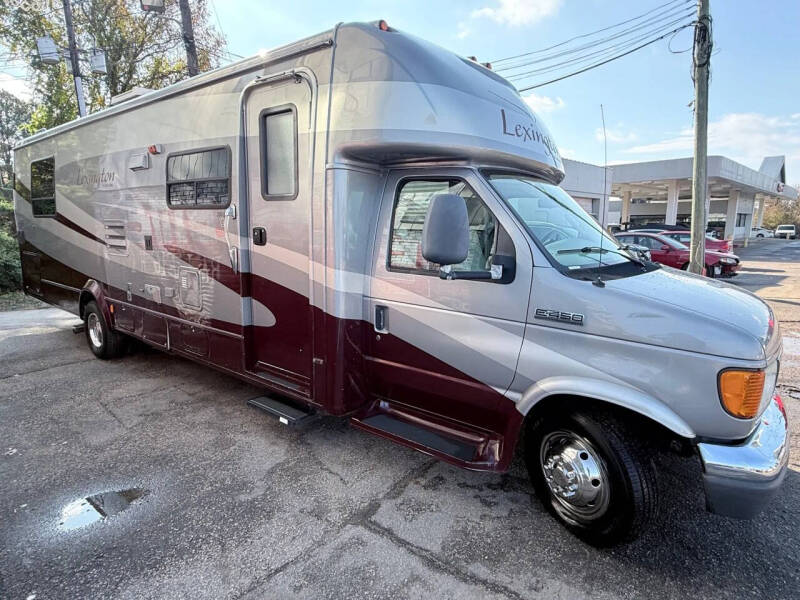 2006 Ford E-Series E-450 SD