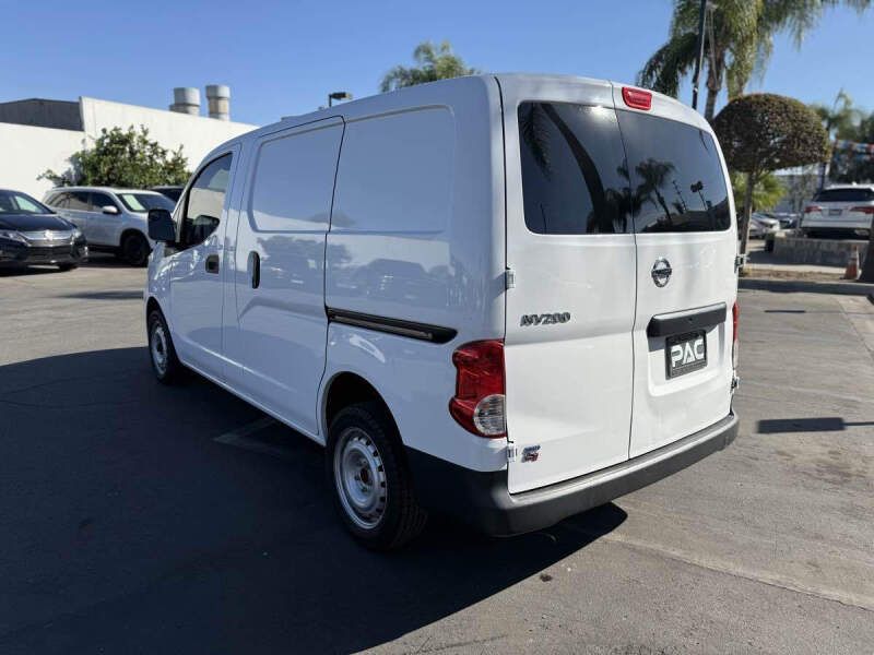 2020 Nissan NV200 S