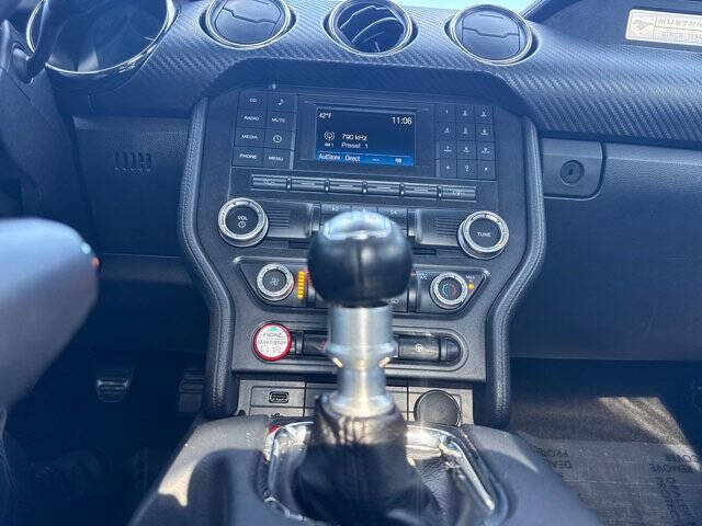 2016 Ford Mustang V6