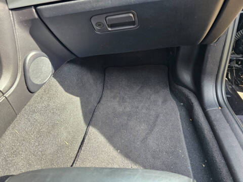 2005 Ford Thunderbird Deluxe