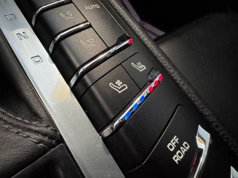 2016 Porsche Macan S