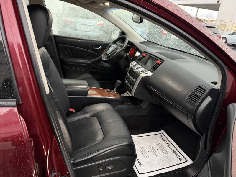 2009 Nissan Murano LE