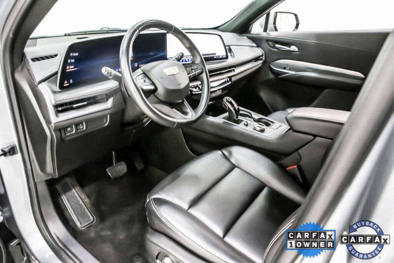 2024 Cadillac XT4 Premium Luxury