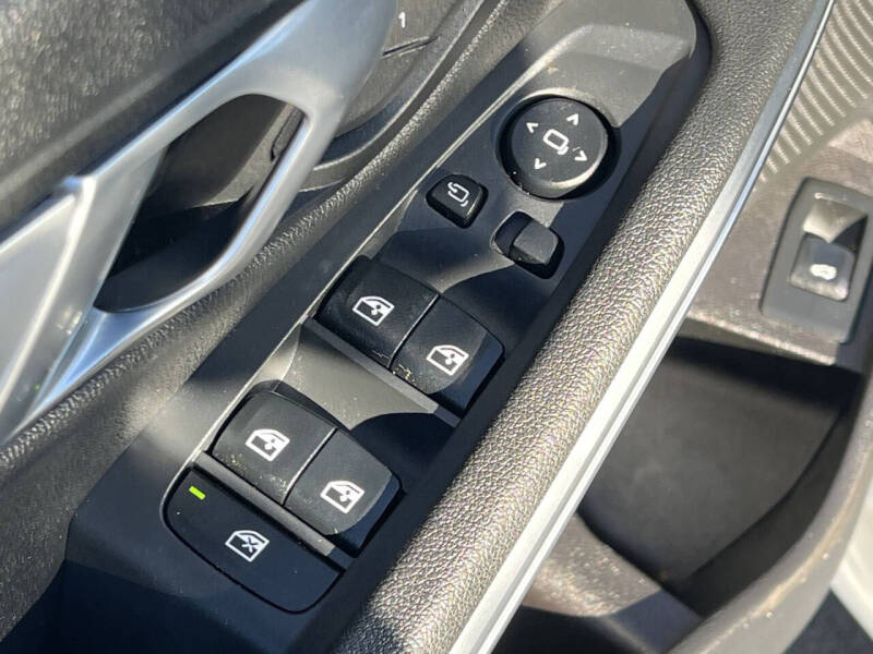 2021 BMW 3 Series 330i