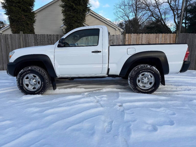 2014 Toyota Tacoma Base's photo