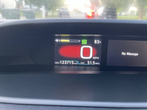 2016 Toyota Prius Three Touring