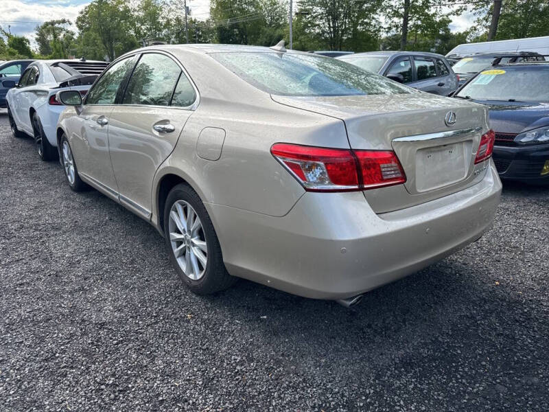 2011 Lexus ES 350