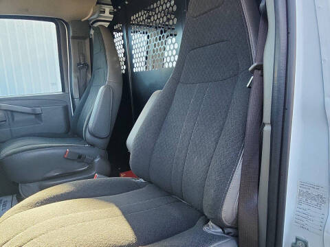 2024 Chevrolet Express 2500