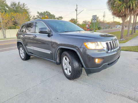 2011 Jeep Grand Cherokee Laredo X