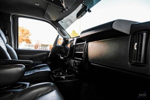 2023 Chevrolet Express 2500