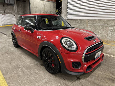 2017 MINI Hardtop 2 Door John Cooper Works