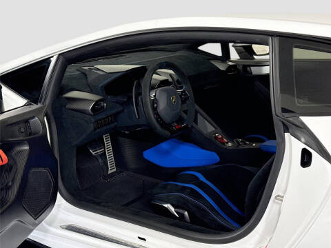 2021 Lamborghini Huracan STO