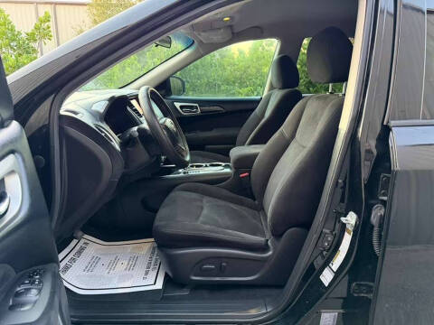 2014 Nissan Pathfinder SV