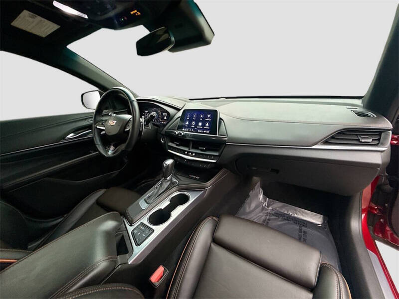 2024 Cadillac CT4 Sport