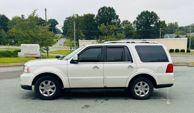 2006 Lincoln Navigator Luxury