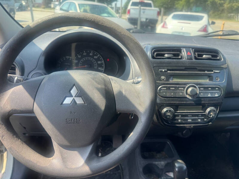2015 Mitsubishi Mirage DE