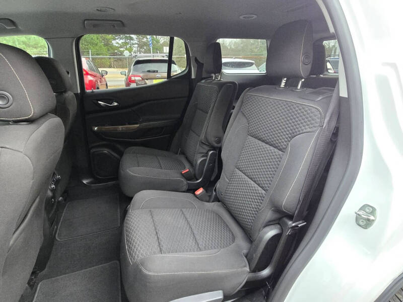 2018 GMC Acadia SLE-2