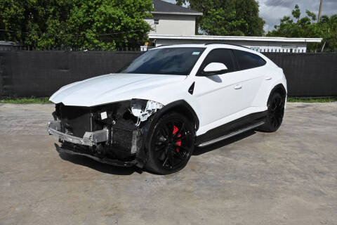 2019 Lamborghini Urus