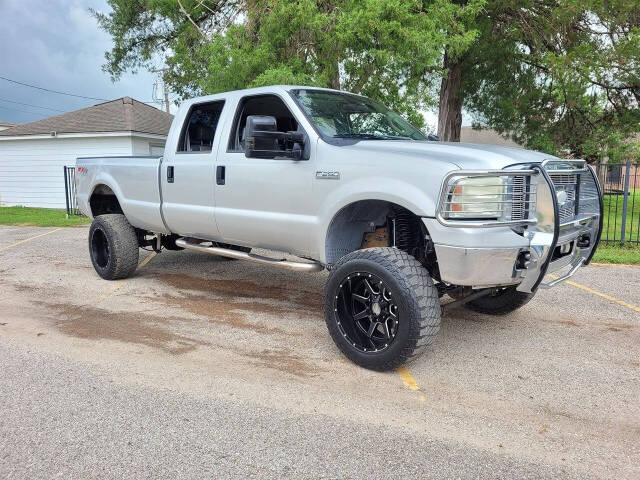 2005 Ford F-250 Super Duty for sale at Plunkett Automotive in Angleton, TX