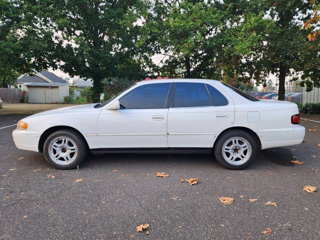 1996 Toyota Camry for sale at ETHAN AUTO SALES LLC in Portland, OR