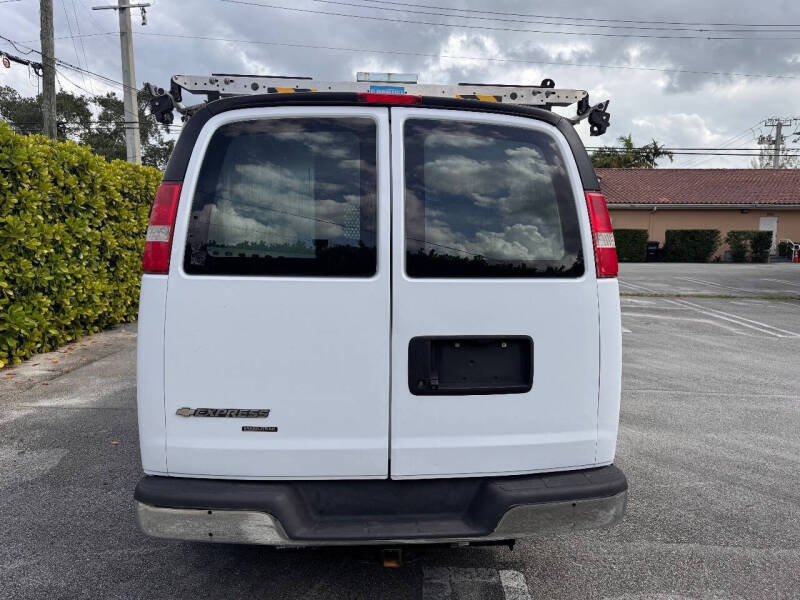 2019 Chevrolet Express 2500