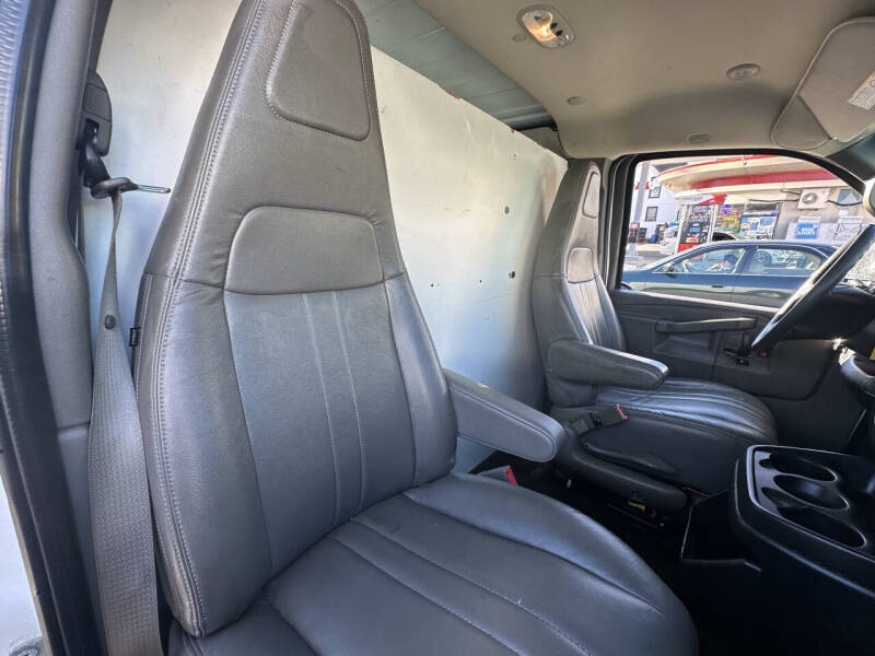 2019 Chevrolet Express 2500