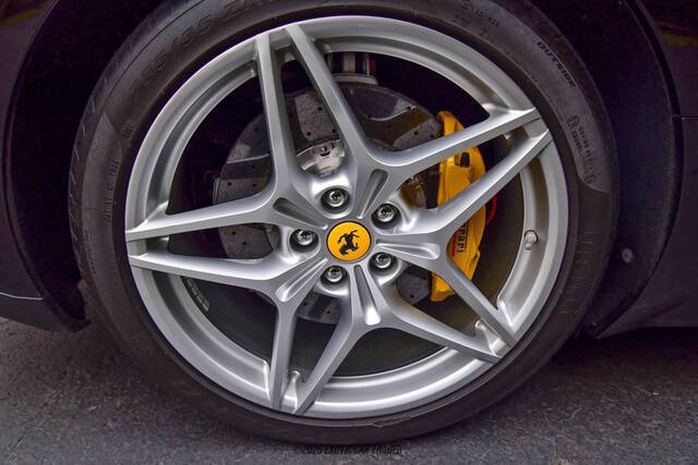 2016 Ferrari California T