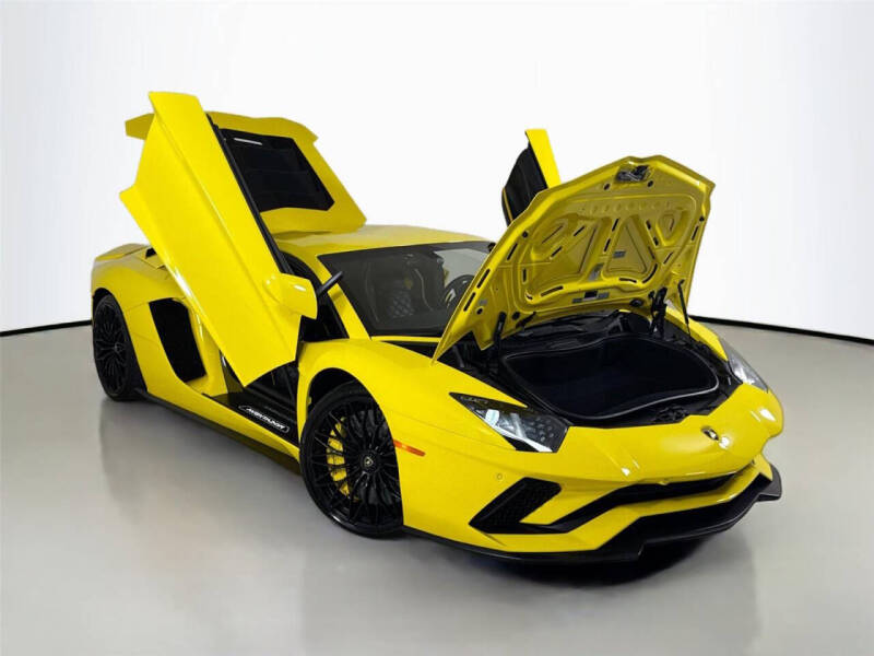 2018 Lamborghini Aventador LP 740-4 S