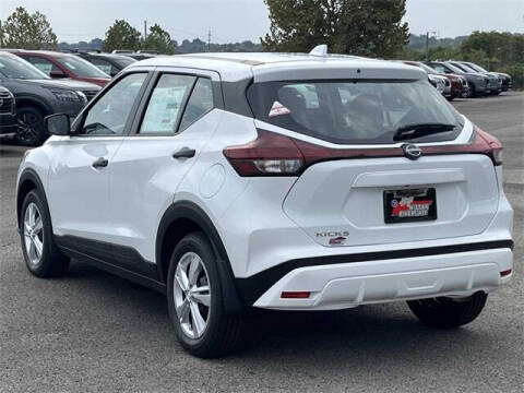 2025 Nissan Kicks Play S