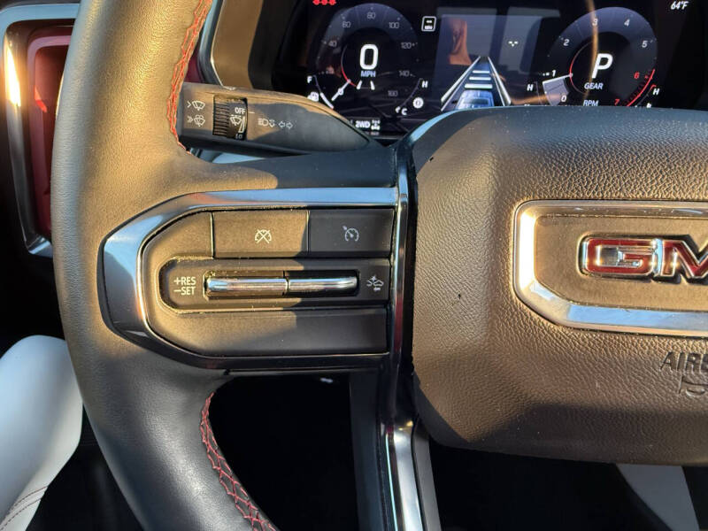 2024 GMC Canyon AT4X