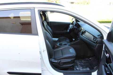 2017 Kia Niro EX