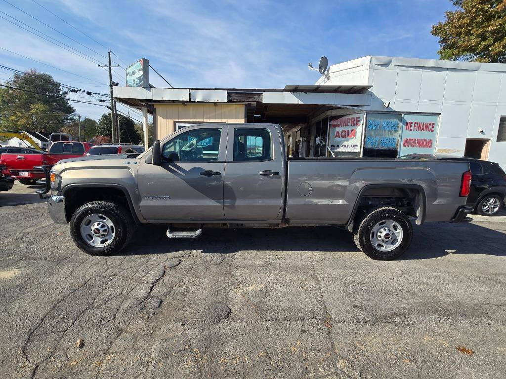 2017 GMC Sierra 2500HD for sale at DAGO'S AUTO SALES LLC in Dalton, GA