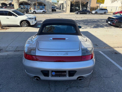 2004 Porsche 911 Carrera 4S