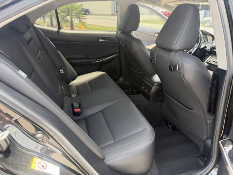 2018 Lexus IS 300