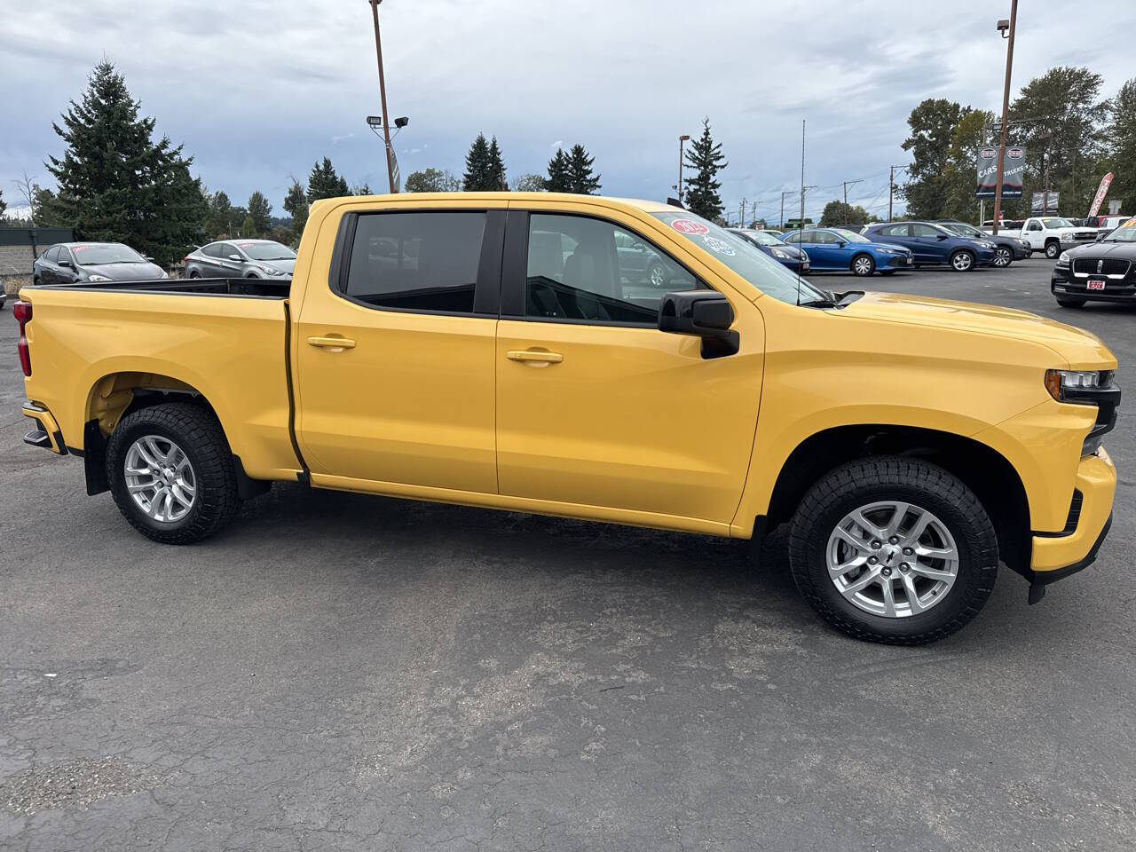 used 2022 Chevrolet Silverado 1500 Limited car, priced at $31,299