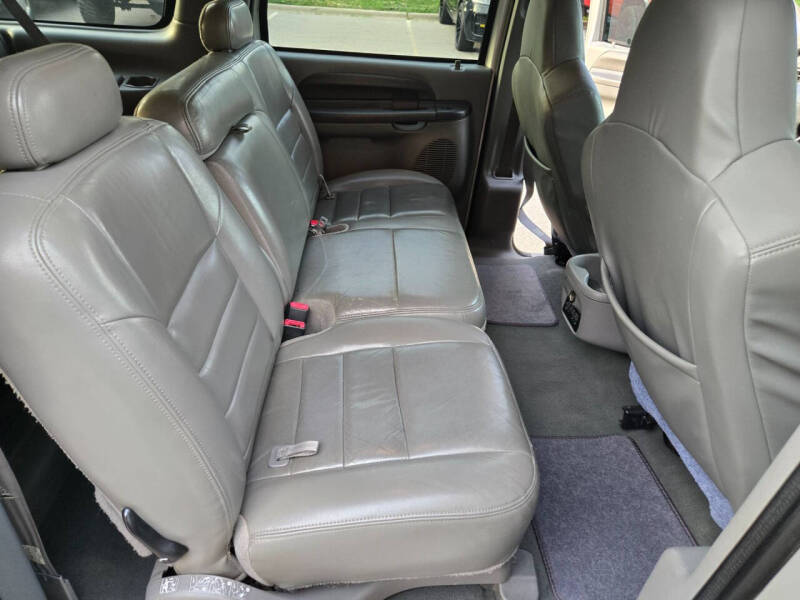 2003 Ford Excursion XLT